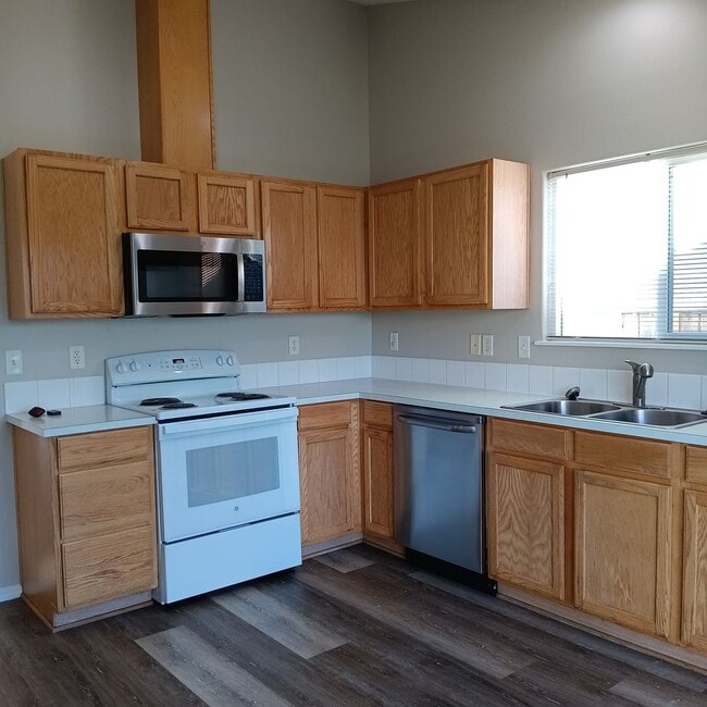 Foto del edificio - Relax and Enjoy Your Next Home in Monouth!