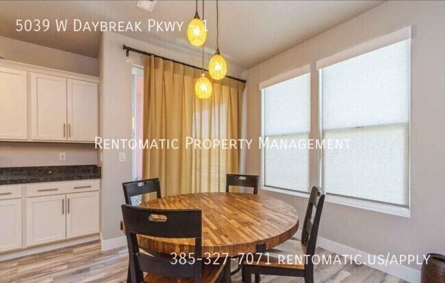 Foto del edificio - 5039 W Daybreak Pkwy