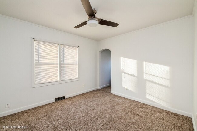 Building Photo - 4614 Beaver Crest Dr