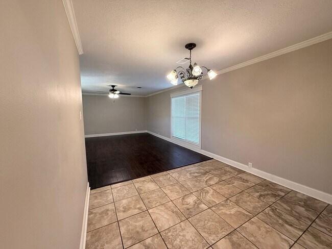 Foto del edificio - Home for Rent