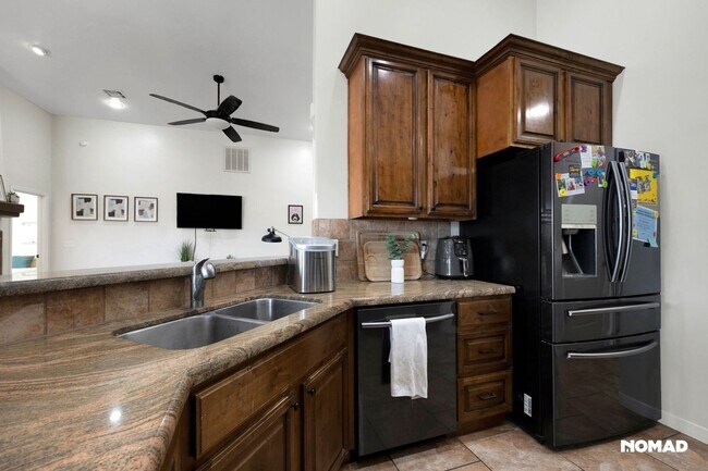 Foto del edificio - Spacious 4BR House in Las Cruces