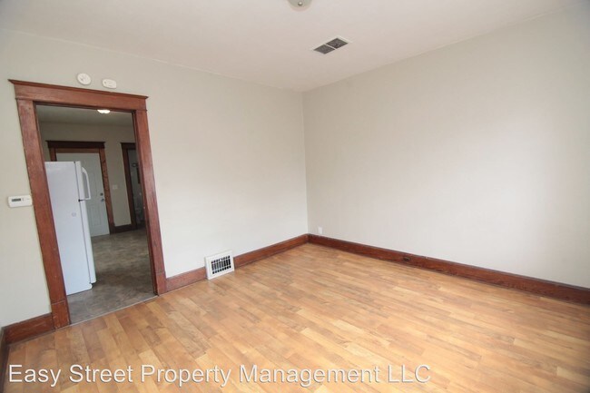 Building Photo - 441-441 18th Avenue A