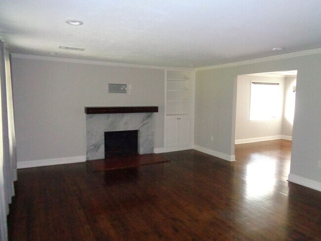Building Photo - 4332 Manhattan Rd Jackson, MS 39206