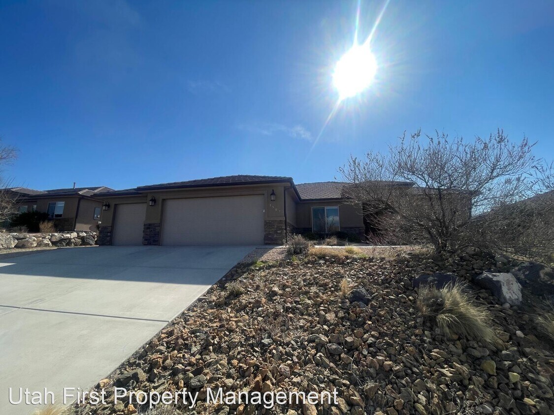 4 br, 2 bath House 1507 W 725 S House Rental in Hurricane, UT