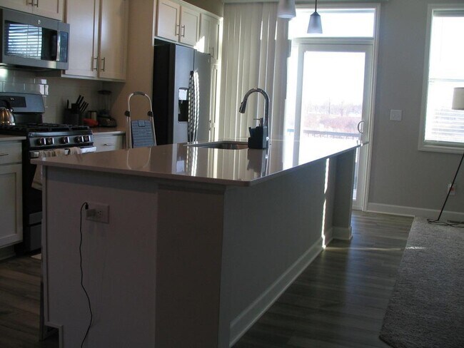 Foto del edificio - 3466 109th Ln NE