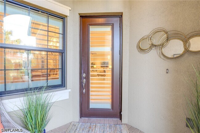 Foto del edificio - 13435 Silktail Dr