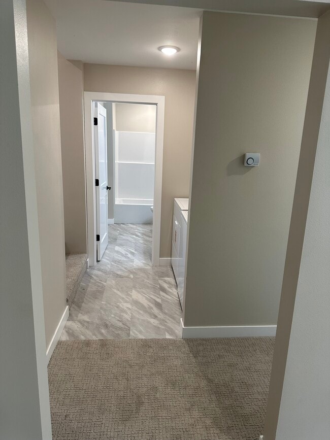 Building Photo - 1500 Lower Trentwood Cir NE