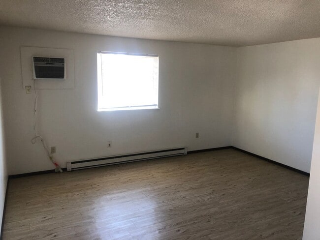 Foto del edificio - 6417 N Lee St