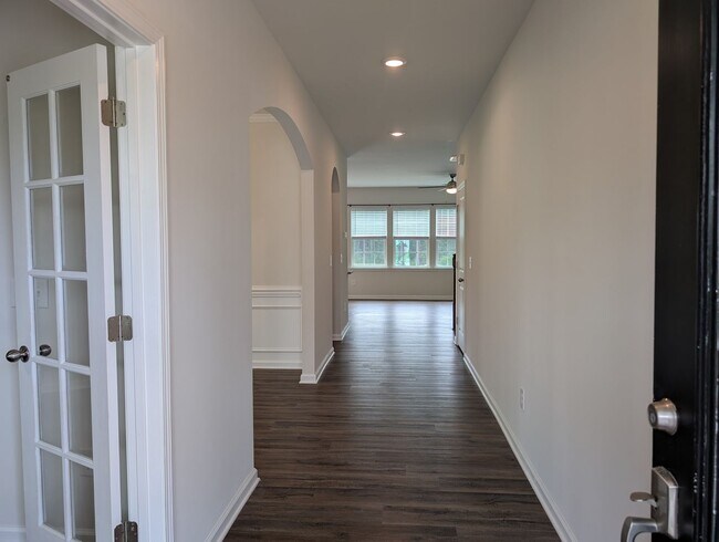 Foto del edificio - Move-in ready Ranch Style Home Located in ...
