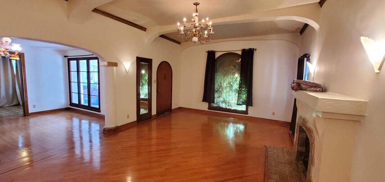 8963 David Ave, Los Angeles, CA 90034 House Rental in Los Angeles, CA