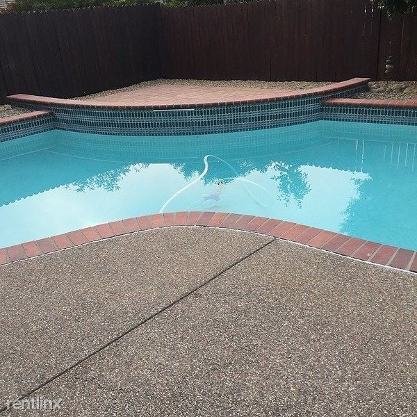 Building Photo - 4 br, 2 bath House - 508 Quail Hollow Court