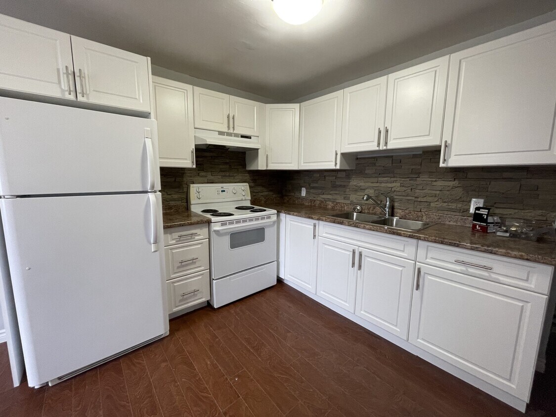 Photo principale - 79 St James St