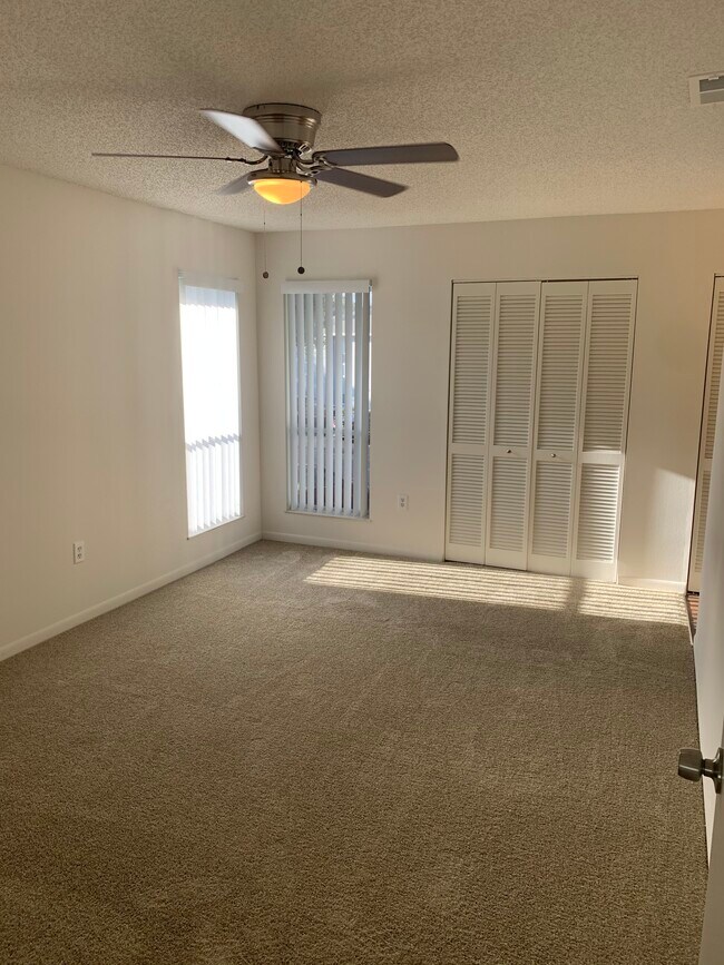 2nd Bedroom - The Harbor