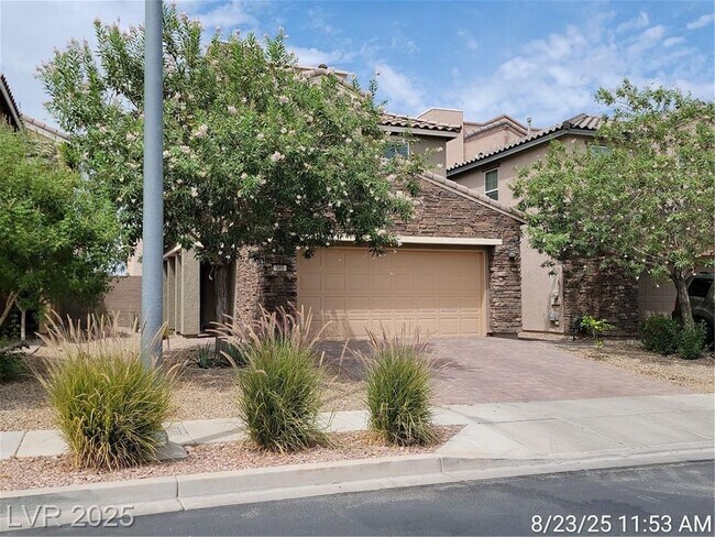 Foto del edificio - GORGEOUS HENDERSON HOME LOCATED IN CADENCE...