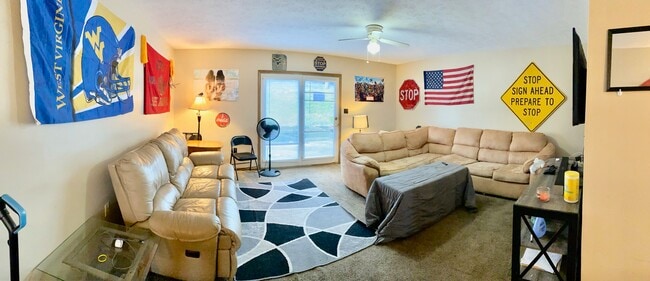 Building Photo - 567 1st St Building Photo - 567 1st St