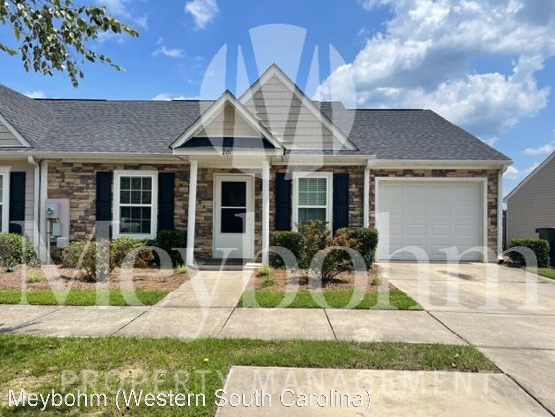 Primary Photo - 3 br, 2 bath House - 201 Haley Drive