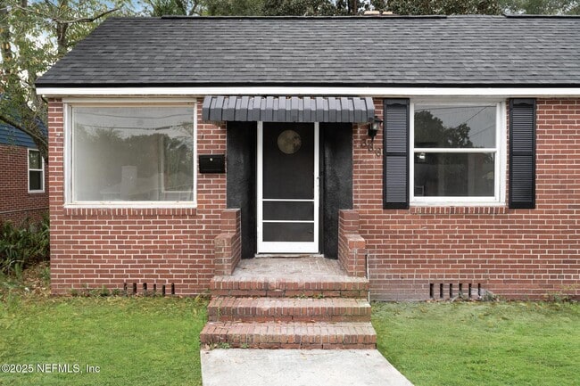 Foto del edificio - 366 W 67th St