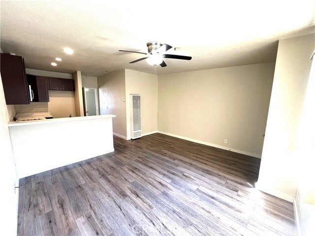 Foto del edificio - 4307 W 142nd St