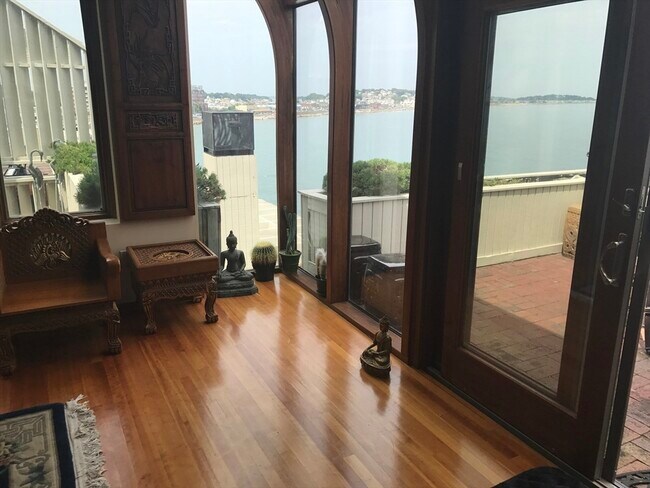 Foto del edificio - 35 Oceanside Dr