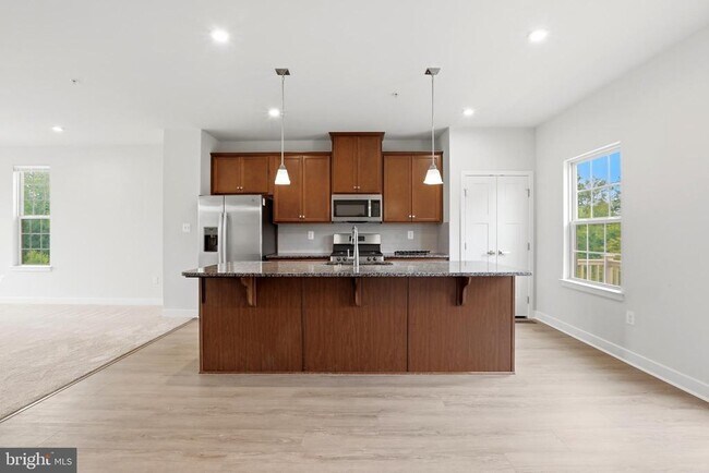 Foto del edificio - 9623 Tall Oaks Rd