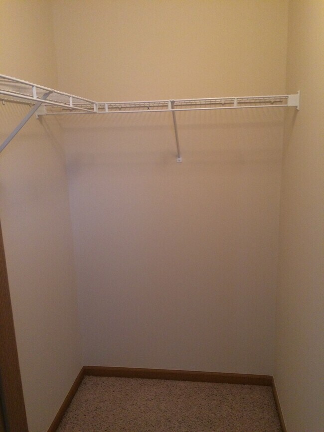 Building Photo - 3698 Gibbstone Dr