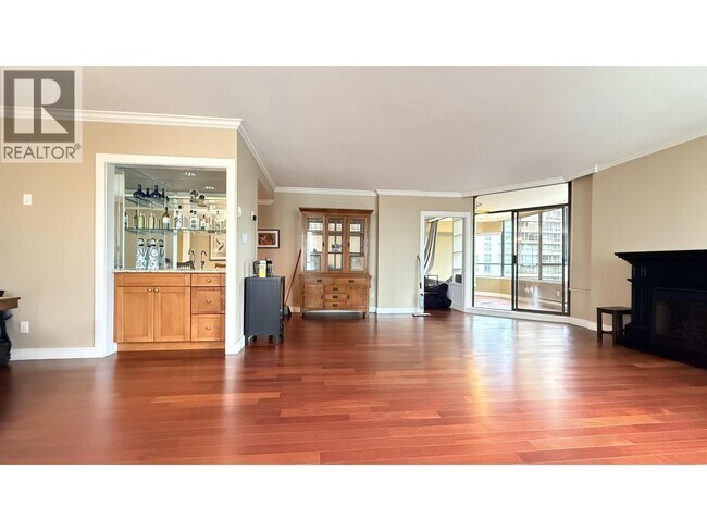 Photo du bâtiment - 738 Broughton St