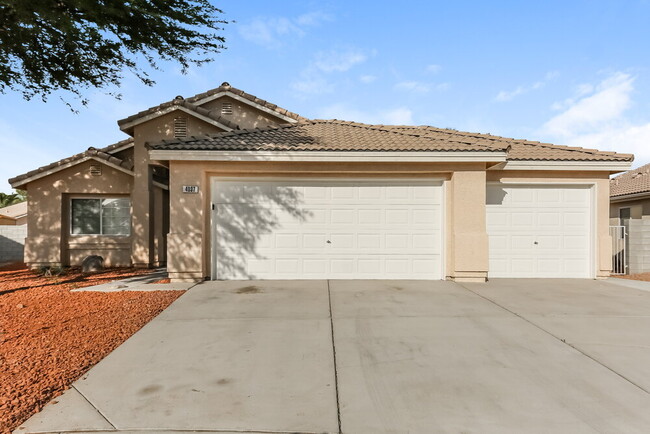 Building Photo - 4037 Sweet Surrender Ct