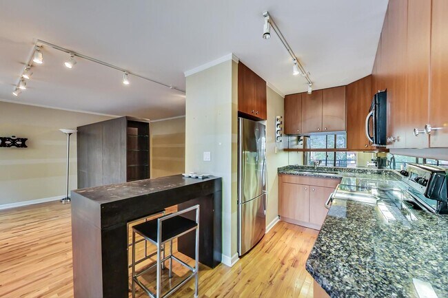 Foto del edificio - 2600 N Hampden Ct