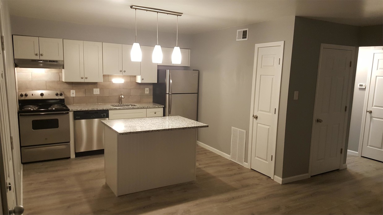 Foto principal - 103 St Charles St