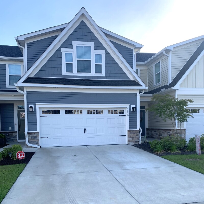 Primary Photo - 325 Golan Cir