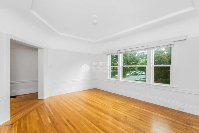 Building Photo - 632 Cabrillo St