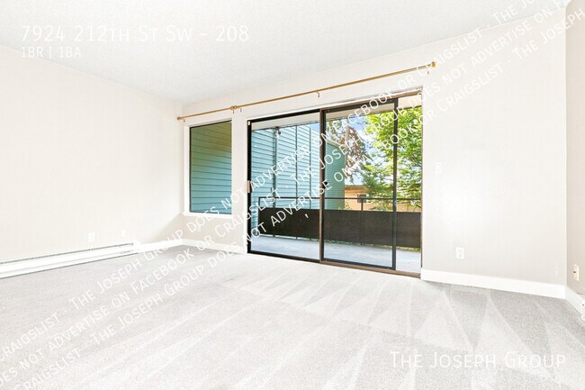 Foto del edificio - 7924 212th St SW