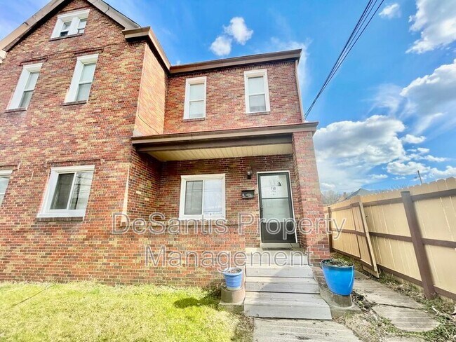 Foto del edificio - 732 Idlewood Ave