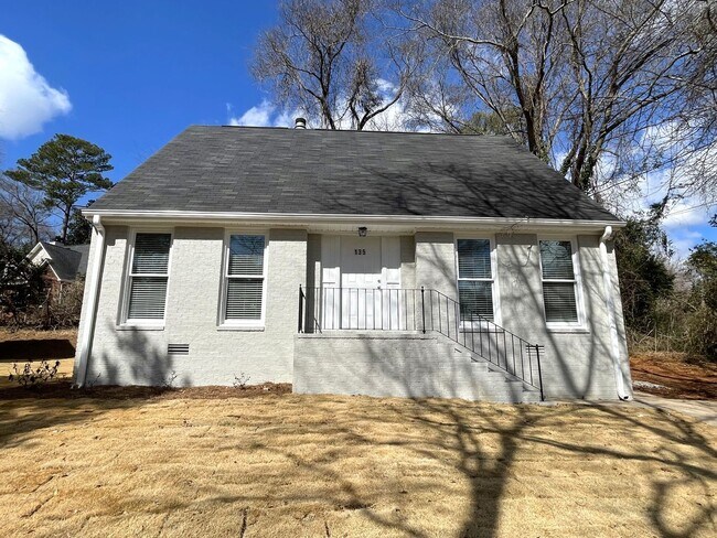 Building Photo - Five Points - 4br House - Fall 2026 Pre-Lease