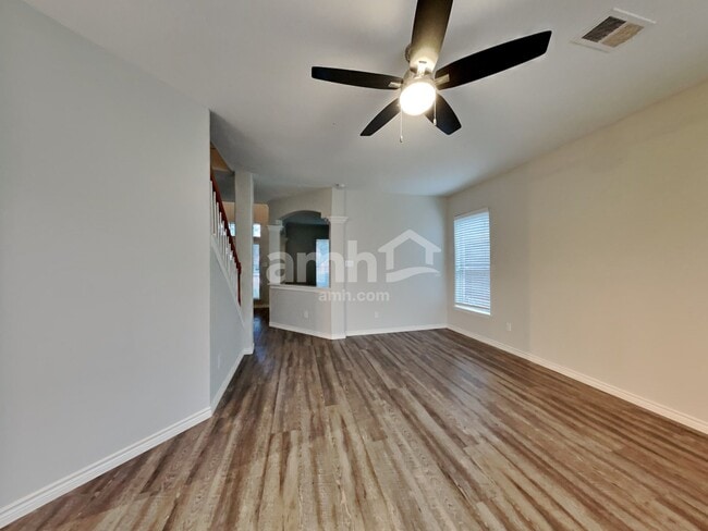 Building Photo - 18007 Oakloch Ct