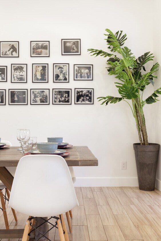 Foto principal - 13333 Kittridge St