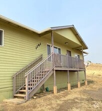 Building Photo - 1161 Murray Dr W