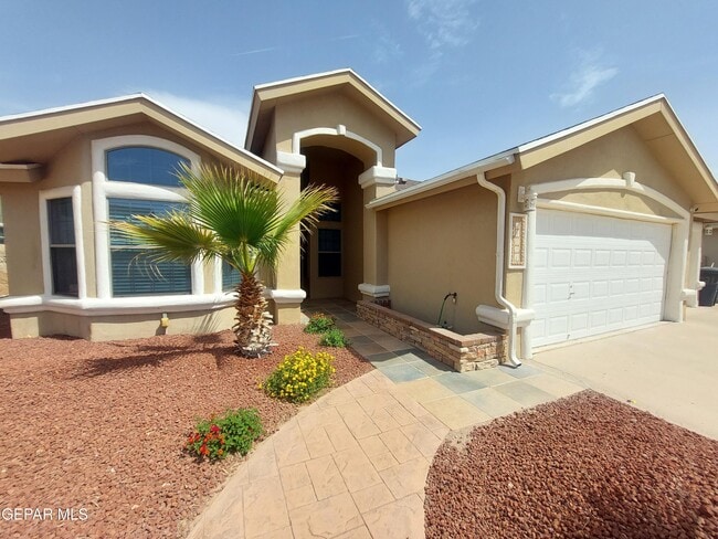 Building Photo - 14021 Highweed Dr