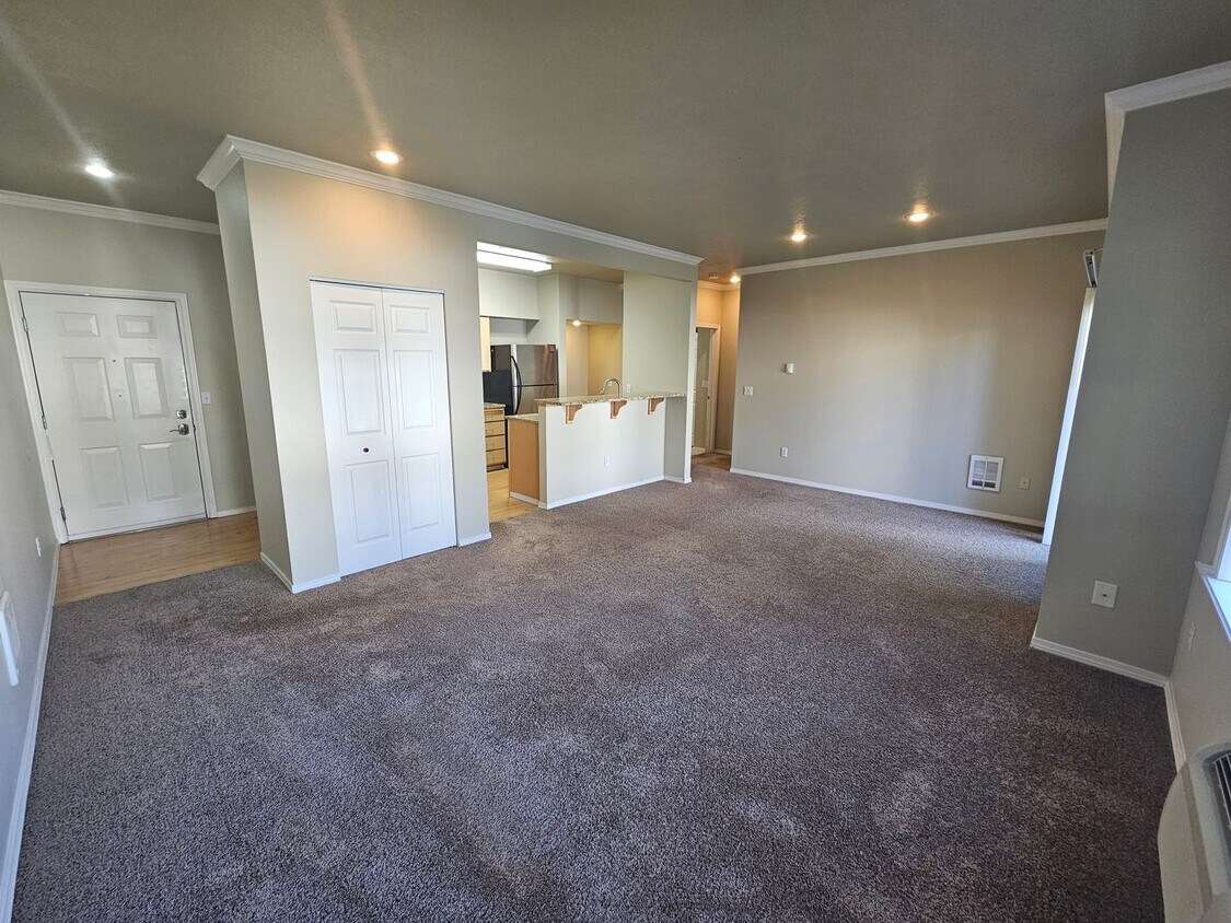 Foto principal - Beautiful condo in liberty lake