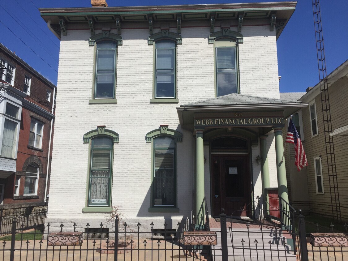 803 Market St Zanesville Oh 43701 Apartments Zanesville Oh Apartments Com