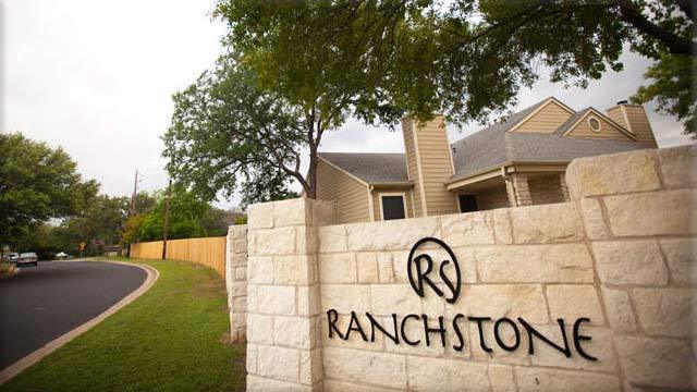 Foto del interior - Ranchstone Garden Homes