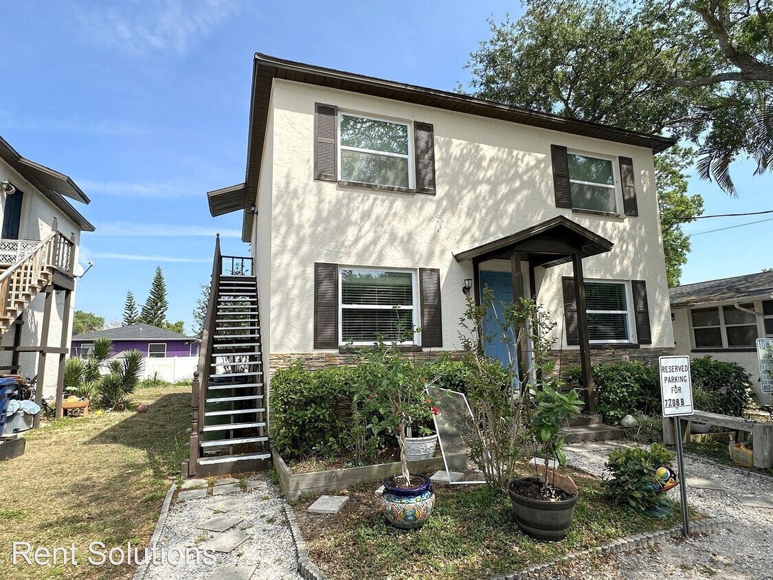 Foto principal - 2 br, 1 bath House - 7208 S Kissimmee St.,...