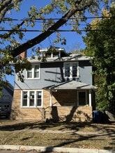 Building Photo - 711 Granger Ave
