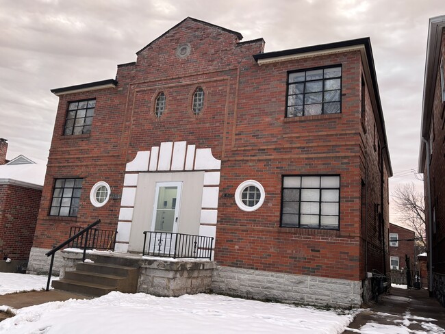 Building Photo - 5316 Miami St