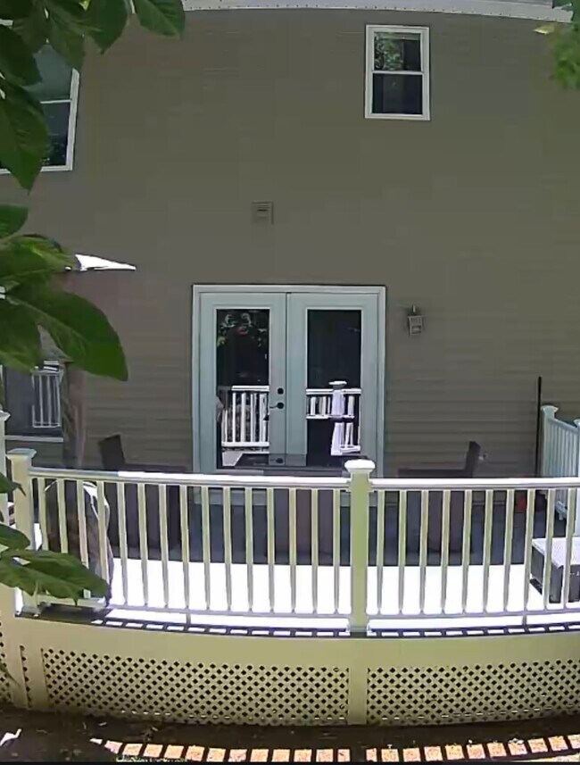Foto del edificio - 62 Wintonbury Ave