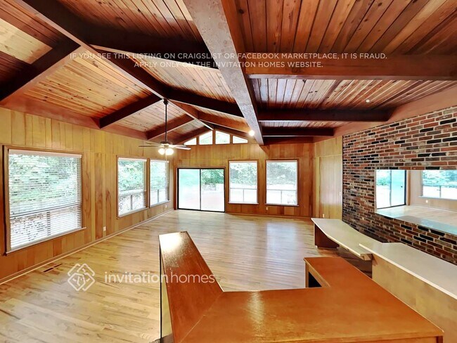 Building Photo - 3934 Ensign Ct
