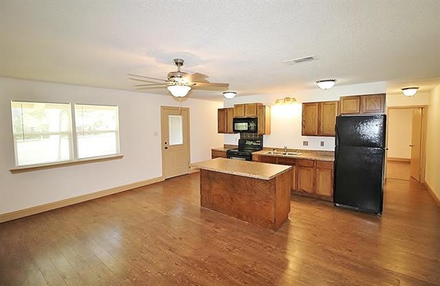 Foto del edificio - 112 Trailwood Rd