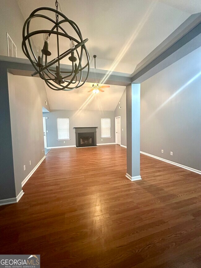 Foto del edificio - 1630 Isleworth Cir