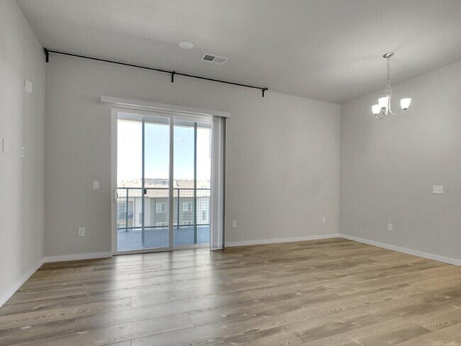Foto del edificio - $2,195 - 2 Bed, 2 Bath Condo in Parker wit...