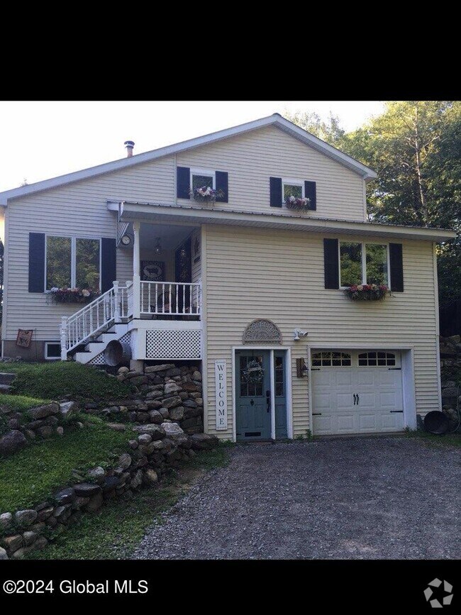 Apartments For Rent in Northville NY 1 Rentals